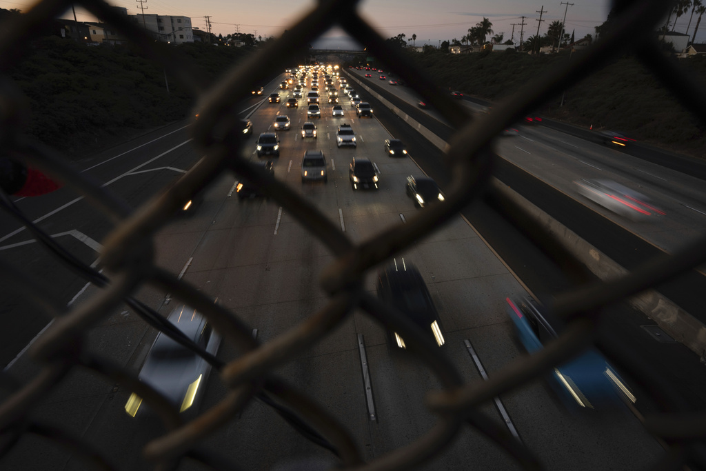 Thanksgiving 2025: Best and worst times to travel for the holiday