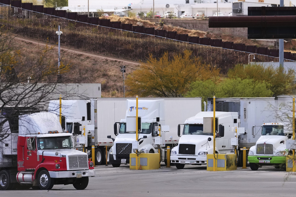 Illinois truckers back federal pause on non-domiciled CDLs, hope state follows suit
