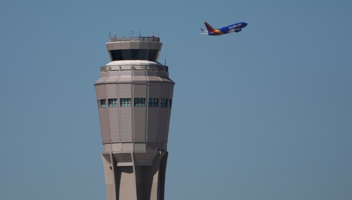 FAA picks two companies to replace outdated air traffic control radar ...