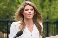Motion by Letitia James and James Comey cases fights to remove Lindsey Halligan