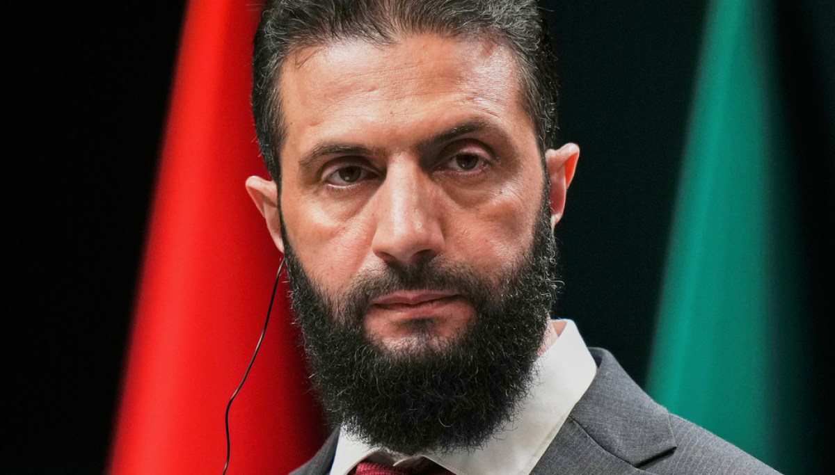 Why is US leaving Syrian door open to Russia?