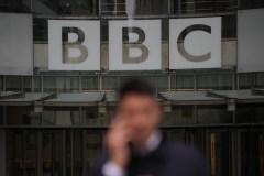 British politicians stand up for BBC amid Trump lawsuit