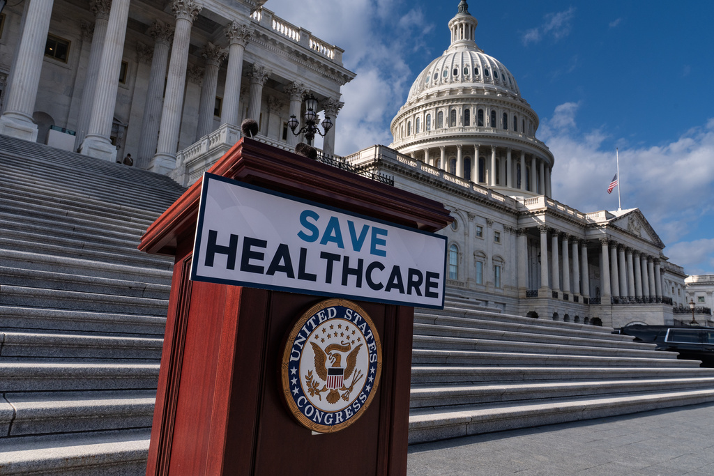 Peter Laffin suggests voters will forget about shutdown by midterm elections