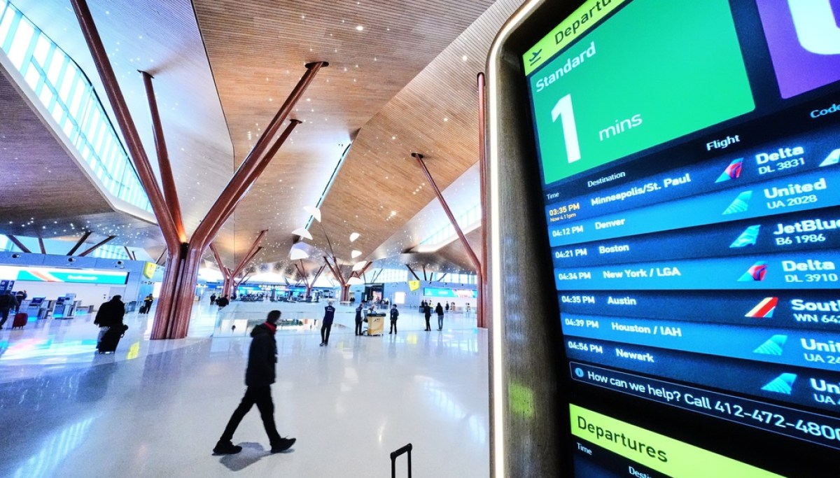 “Smartphones: The Enemy of True Connection and Values”