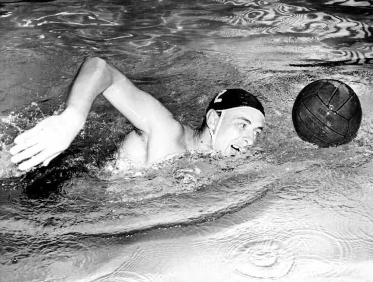 Valentine Prokopv of Russia.