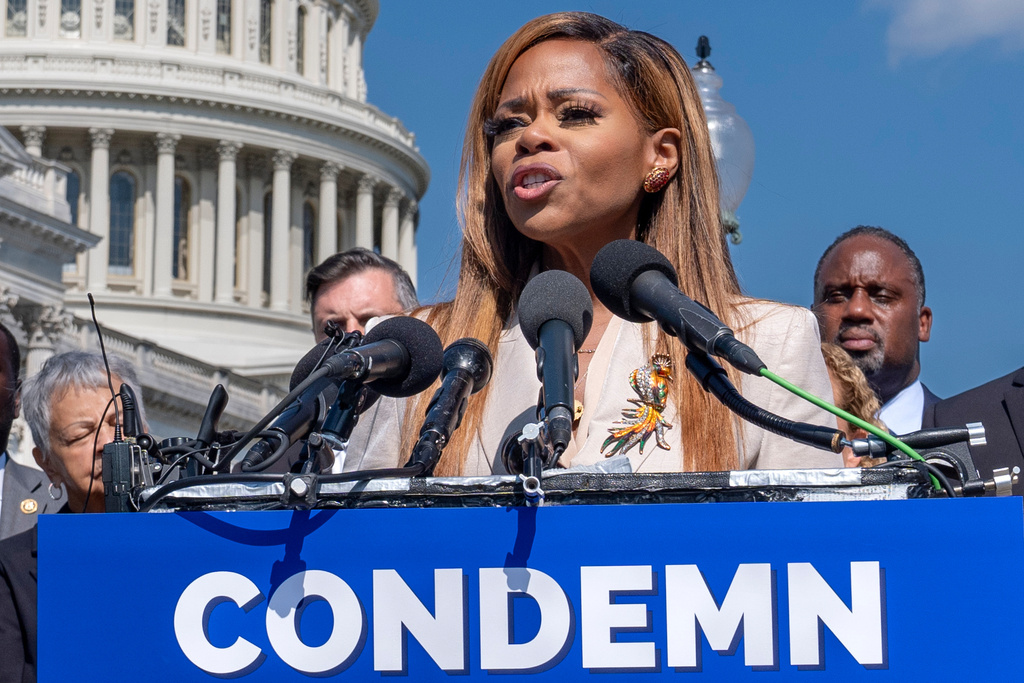 Florida House Democrat charged with stealing $5 million in FEMA funds