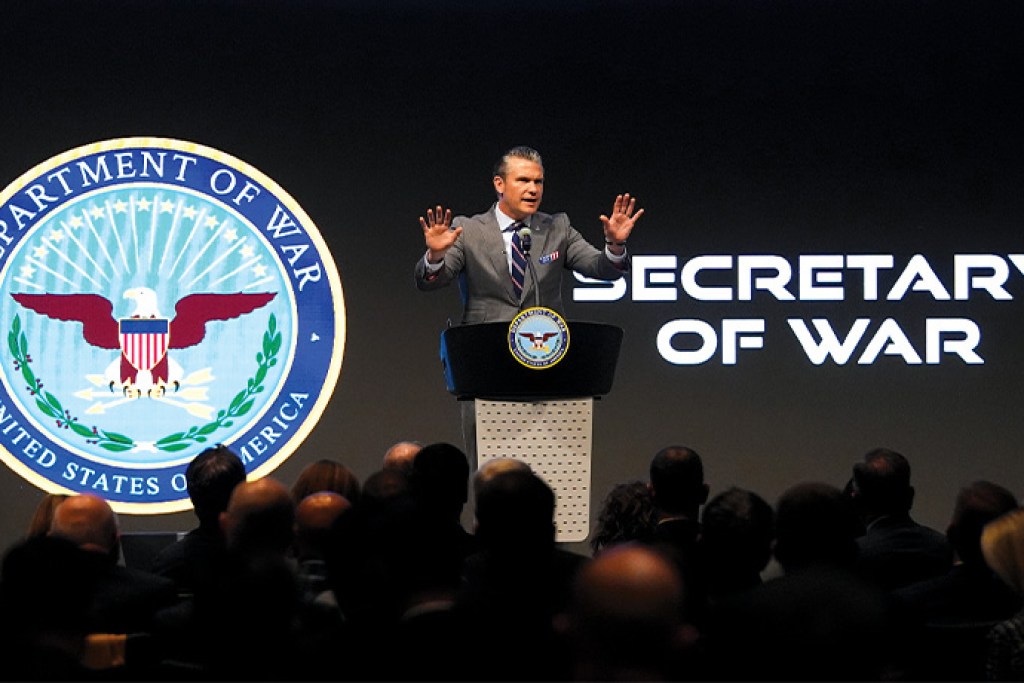 بيت هيجسيث يتعهد ببناء “ترسانة الحرية”