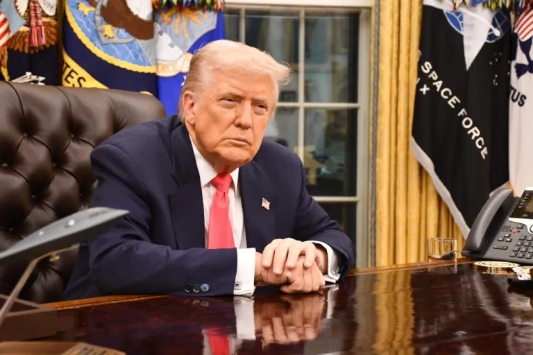 President Donald Trump speaks to Washington Examiner columnist Salena Zito in the Oval Office.