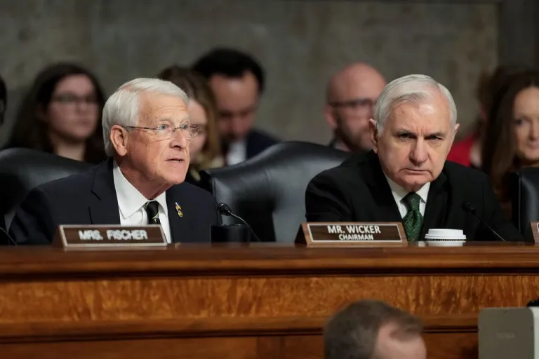 Sens. Roger Wicker and Jack Reed.