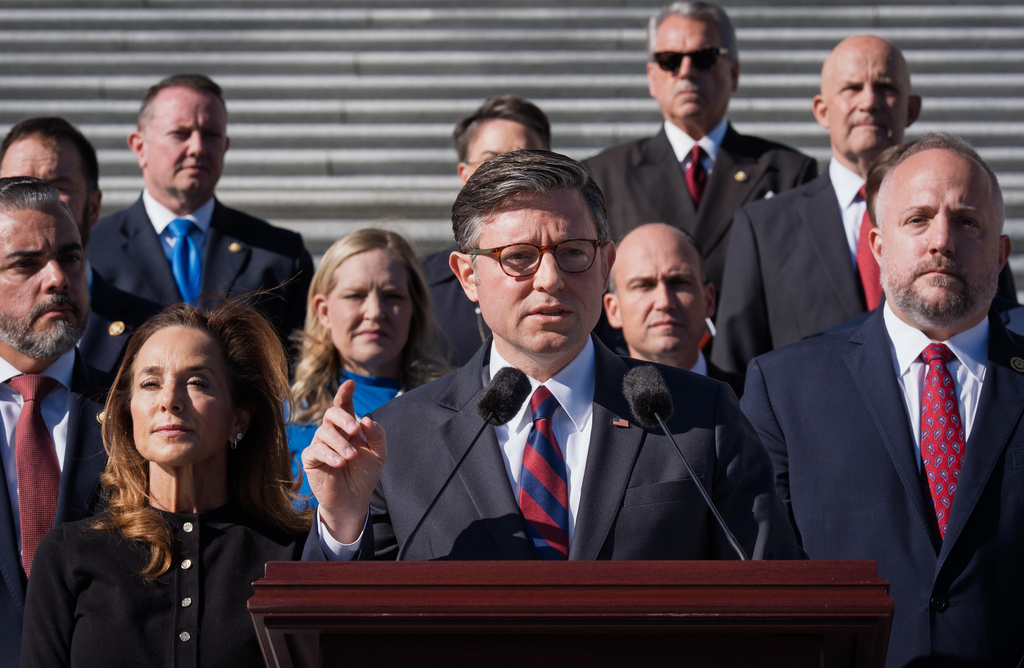WATCH LIVE: Mike Johnson holds shutdown press conference with GOP leadership