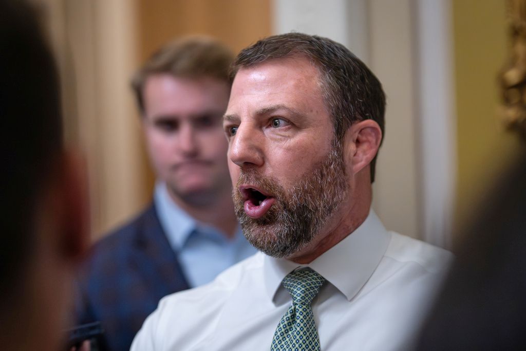 Mullin trashes Slotkin’s warning on National Guard in wake of DC shooting