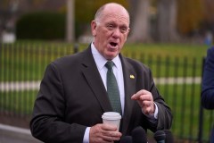 Border czar Tom Homan blasts Catholic bishops over deportations