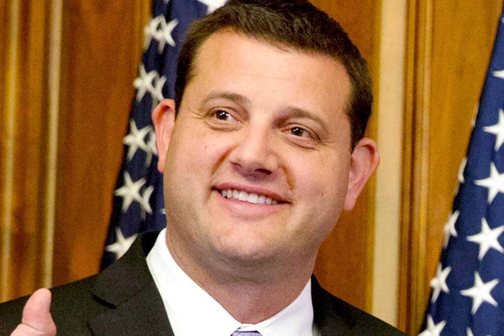 Image for Rep. Valadao tells Newsom to act like "an adult” and govern, not push Proposition 50