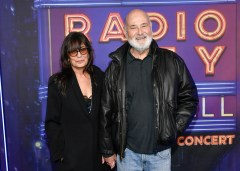 Celebrities and politicians mourn the loss of Rob Reiner and wife Michele