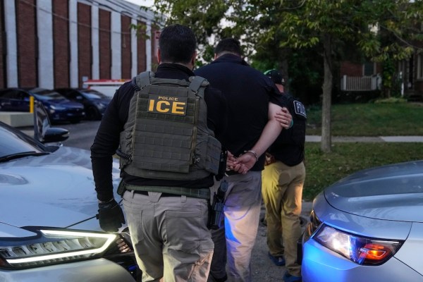 Judge blocks immigration arrests at courthouses in northern California
