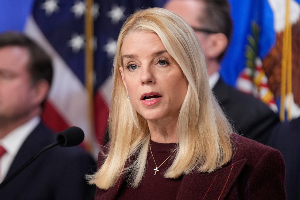 Bondi offers path to end ‘chaos’ in Minnesota in letter to Walz seeking voter rolls
