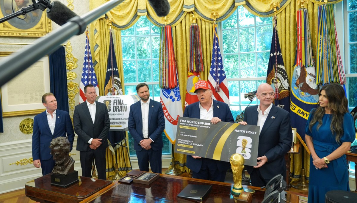 FIFA draw offers Canada and Mexico leaders chance to talk trade with Trump