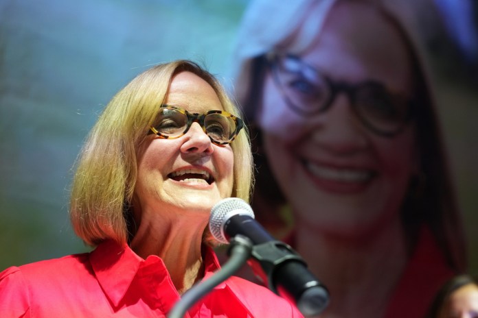 Democrat wins Miami race, ending 28 years of GOP control