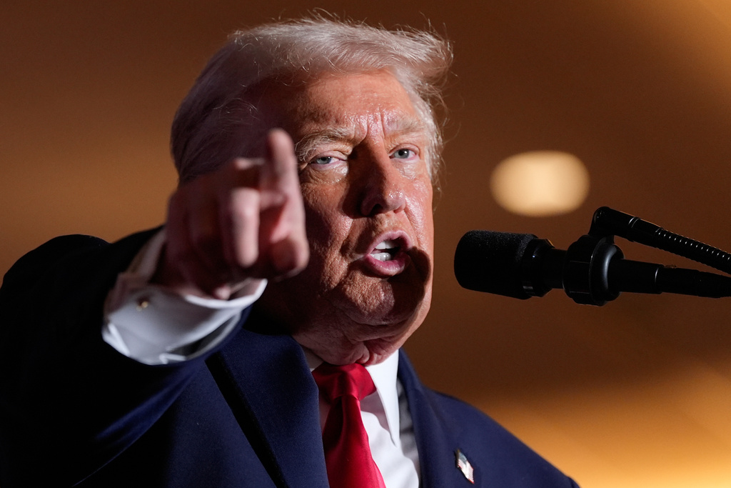 WATCH LIVE: Trump participates in roundtable