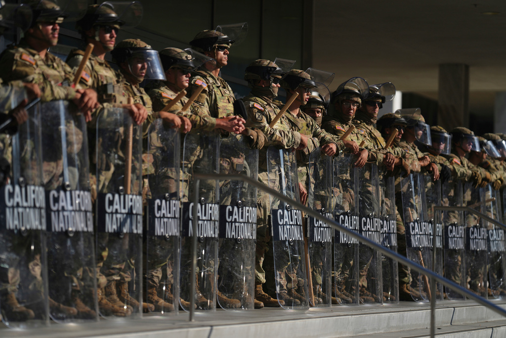 Trump withdraws National Guard from Chicago, LA, and Portland despite ‘greatly reduced’ crime