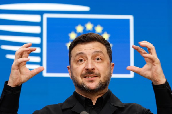Zelensky suggests Russia is planning to interfere with referendum on Trump peace plan
