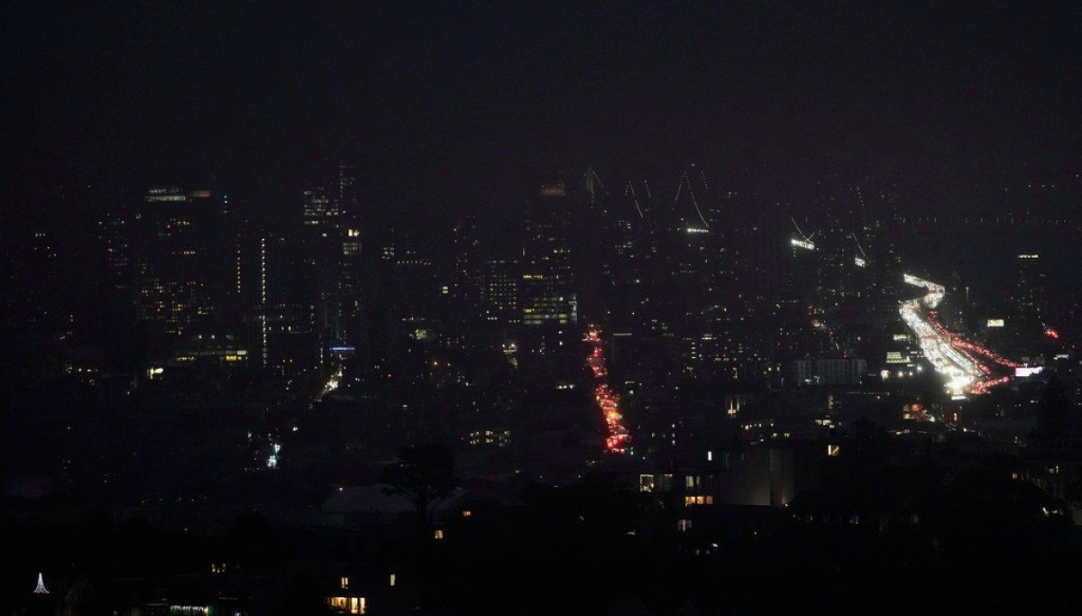 Massive San Francisco power outage leaves thousands in dark