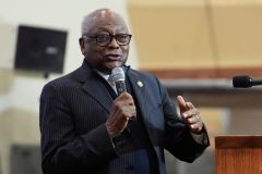 Jim Clyburn backs 13-justice Supreme Court, rues defending Clarence Thomas