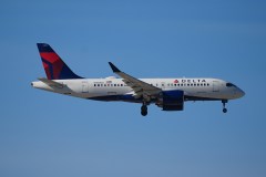 Delta took $200 million hit from government shutdown, CEO says