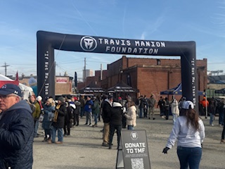 Army-Navy game brings fans together for more than football: Honoring veterans