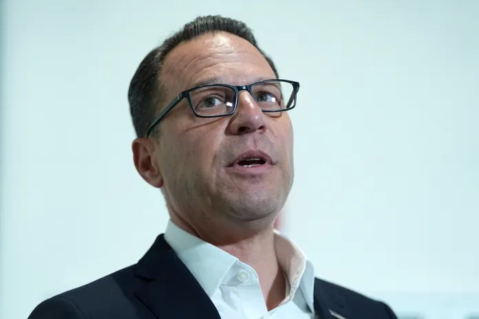 Josh Shapiro looks like a politician about to ‘shoot his shot’