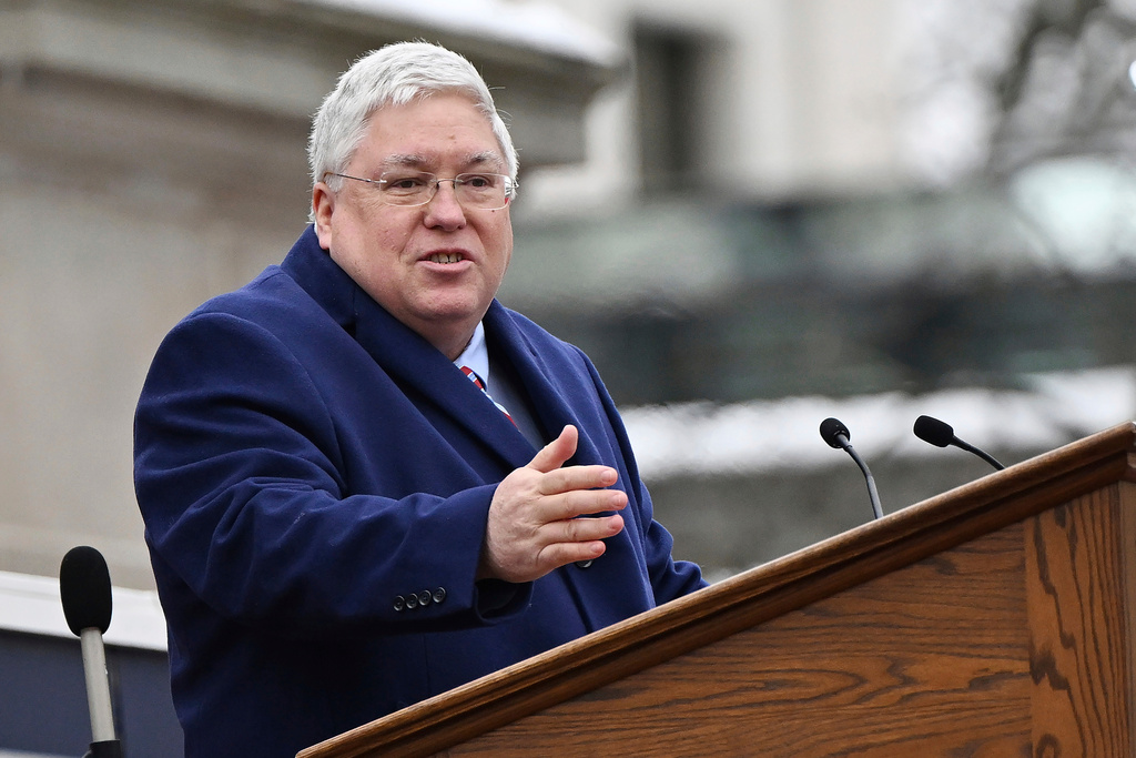 WATCH LIVE: West Virginia governor updates public on National Guard shooting in DC