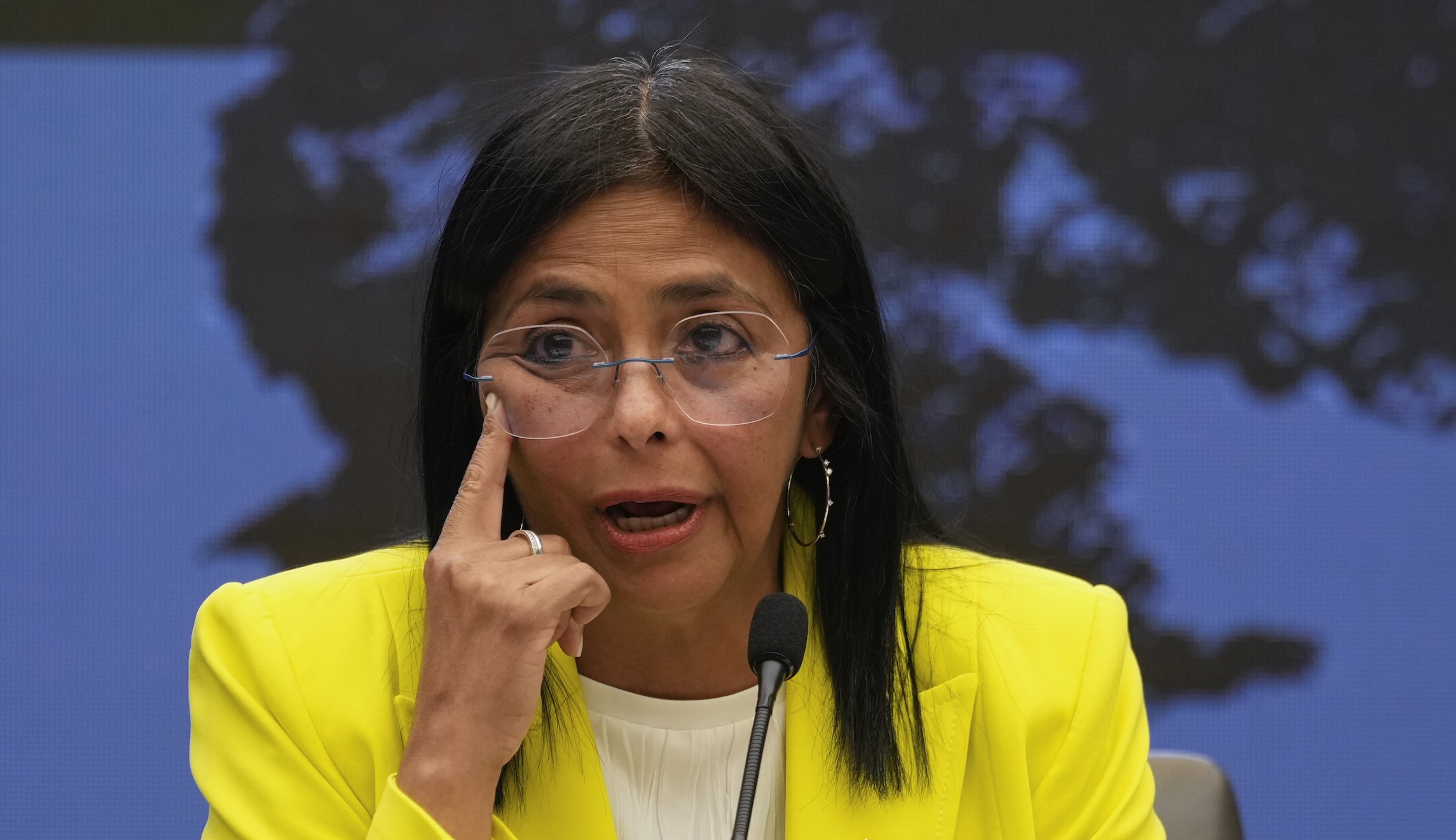 Senate GOP warms to Maduro deputy after Trump snubs Venezuela opposition
