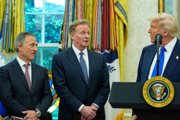 Trump to meet with MLB, NBA, NFL, and NHL commissioners over America 250 plans