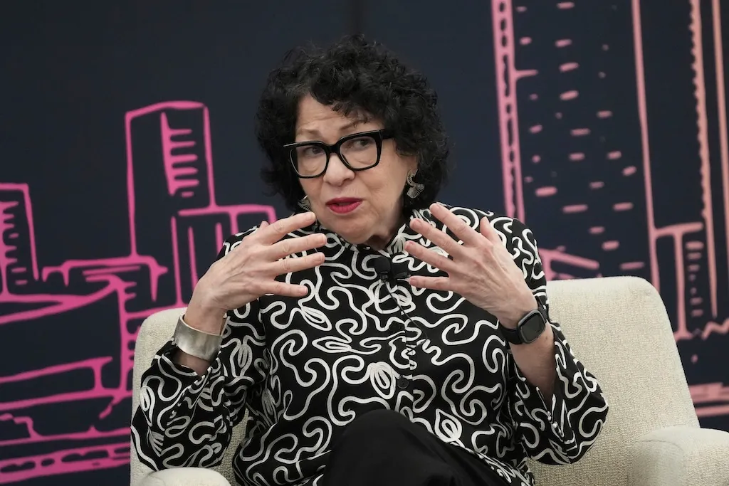 Sotomayor questions gun owners having right to enter private properties armed