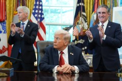 Trump unveils plan to shift power costs to AI data centers