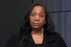 Fed governor Lisa Cook defends herself against mortgage fraud allegations from White House