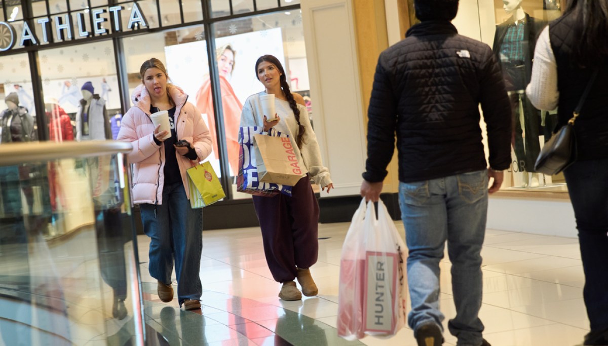 Inflation ticked up to 2.8% in November in Fed’s preferred gauge