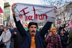 Protests in Iran near the 2-week mark as authorities intensify crackdown on demonstrators