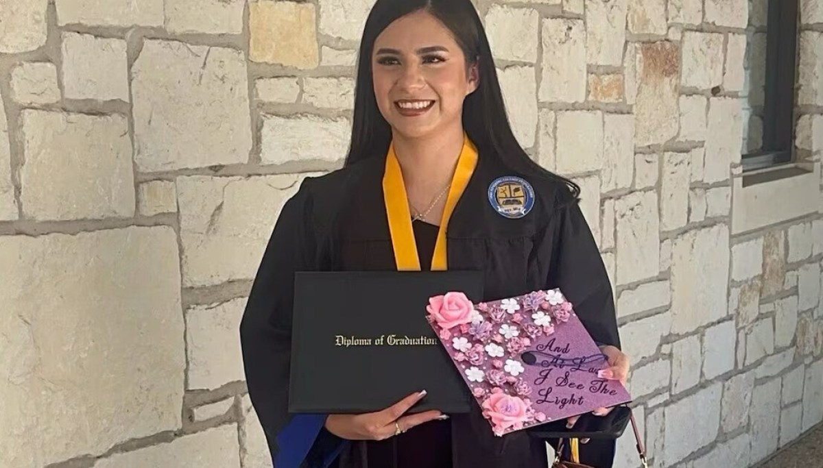 US apologizes for Thanksgiving deportation of college freshman protected by emergency court order