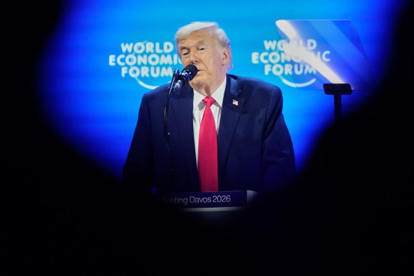 Leavitt’s defense of Trump’s Iceland-Greenland mix-up melts after footage surfaces on social media