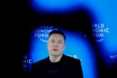 Musk’s SpaceX beats OpenAI and Anthropic to the punch with IPO filing