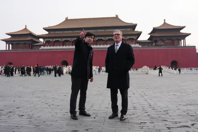 Keir Starmer tours the Forbidden City in Beijing.