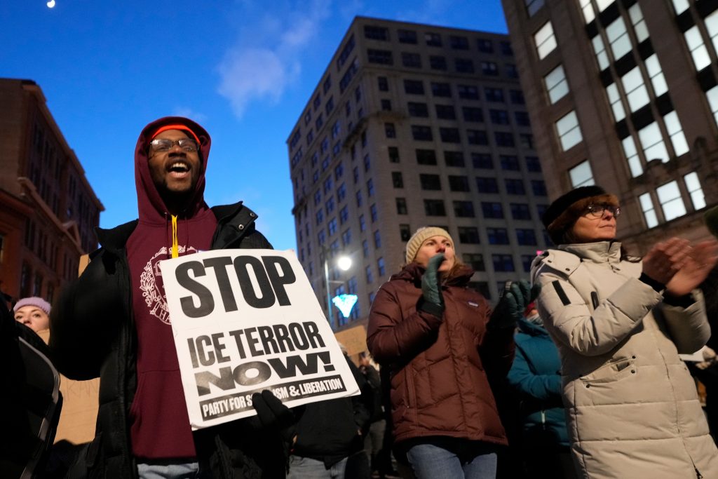 Abolishing ICE is ‘not a winner’ for Democrats on a national level: Byron York