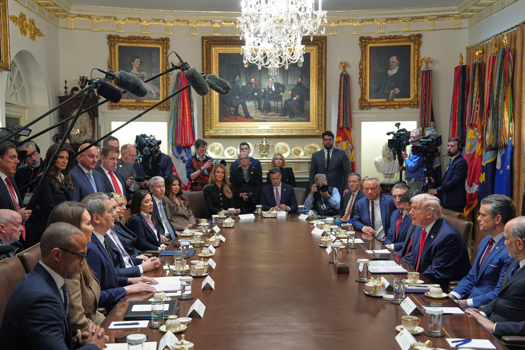 No questions and format shift: Four takeaways from first Trump Cabinet meeting of the year