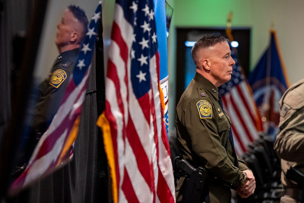 Border Patrol agents involved in Pretti shooting reassigned