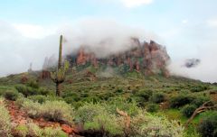 Helicopter crashes in mountains near Phoenix, rescue effort underway for four passengers