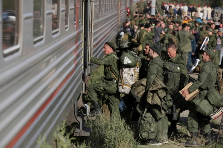 Russian recruits take a train at a railway station in Prudboi in the Volgograd region of Russia, Sept. 29, 2022 (AP Photo, File)