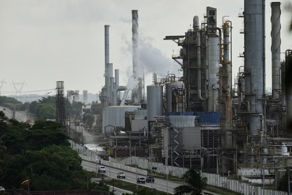 Trump claims that Venezuela stole US oil: What to know