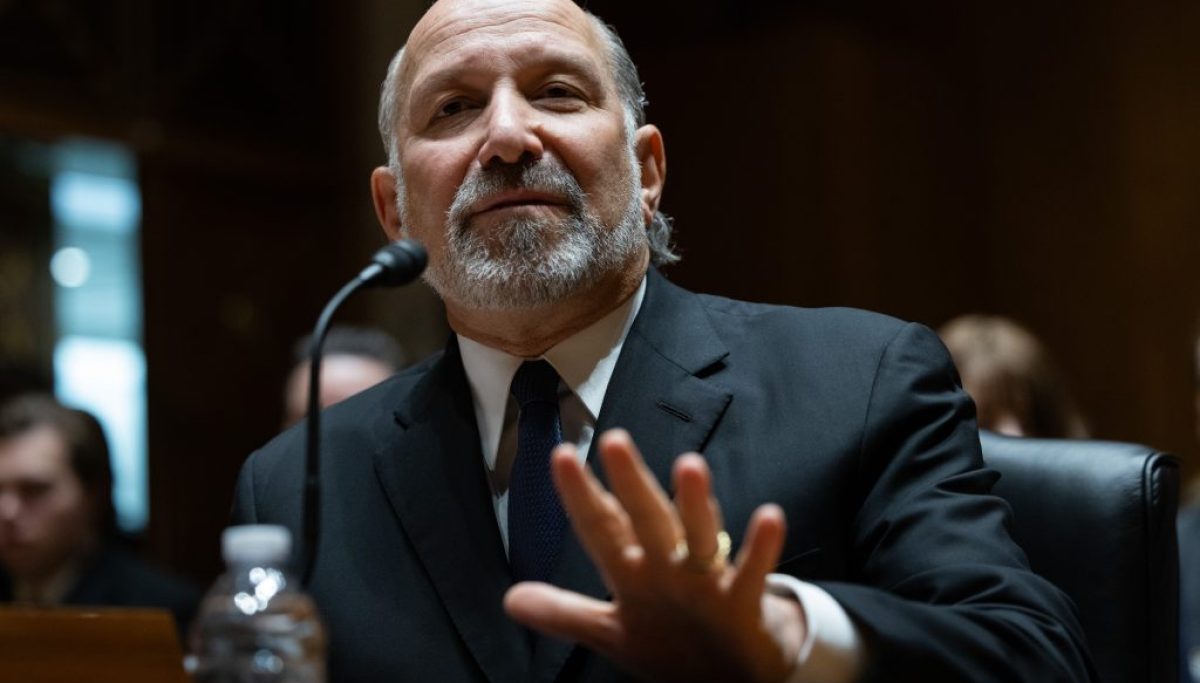 Howard Lutnick downplays Epstein relations: ‘Barely had anything to do with that person’