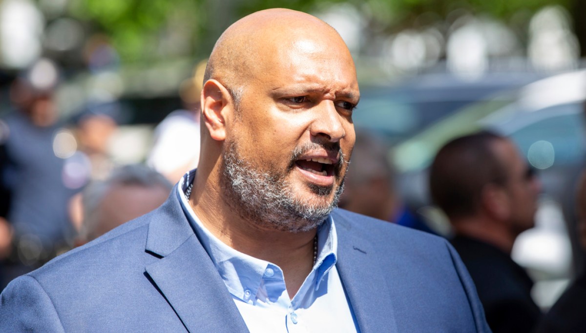 Image for Jan. 6 Capitol Police officer makes second bid for Congress